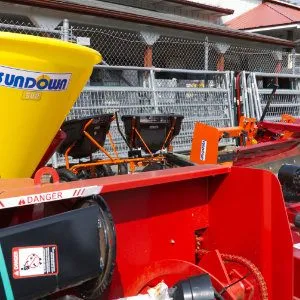 Garden and landscape hardware at Gateway Farm & Pet